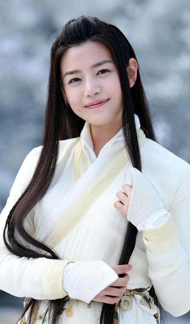 张檬|8位让人一见倾心的女星，如今颜值却跌成路人，她们的脸怎么了？