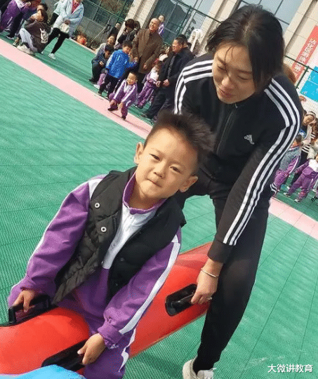 幼儿园|幼儿园是小学霸，上小学成绩一落千丈成为学渣，原因令人深思
