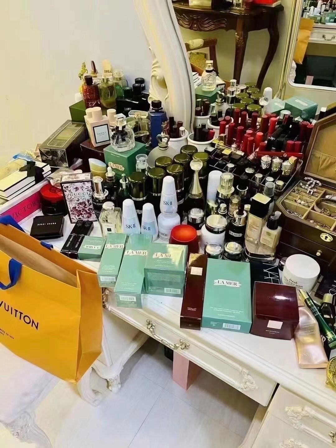 护肤 秋冬季节敏感肌该如何护理？记住下面几点。