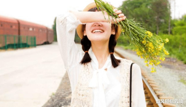 如风轻似云淡|人在低谷期，提升自己，比仰望别人有意义
