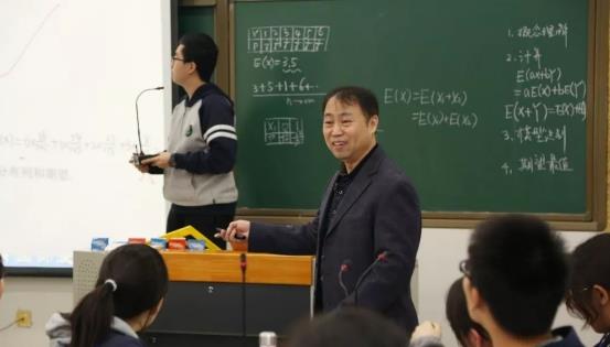 一更育儿|资深班主任直言:从教25年,这3门学科,决定了学生“智商”高低