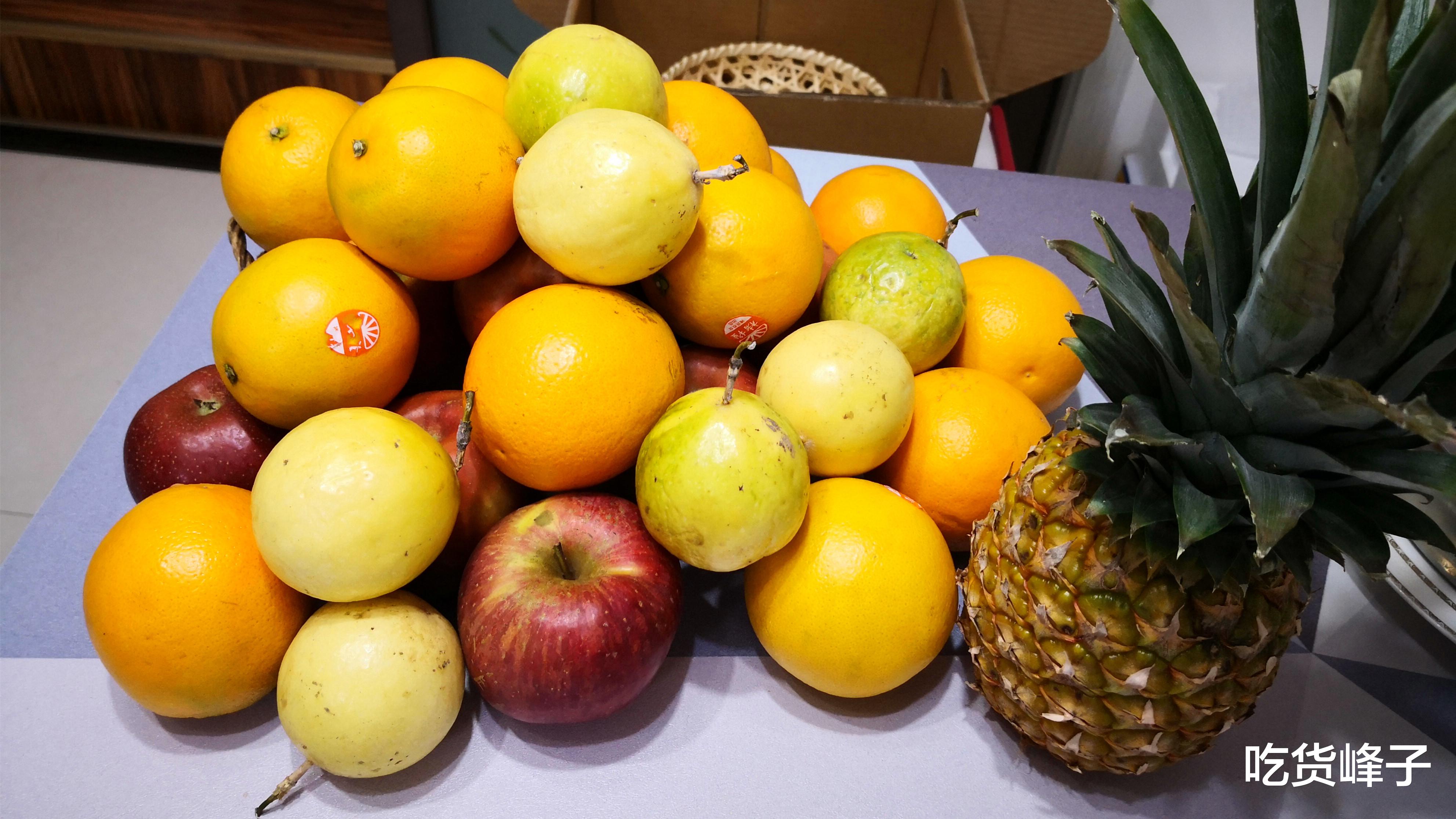 吃货峰子 除夕夜，不管贫穷与富贵，餐桌上都要摆6种吉祥果，寓意牛气冲天