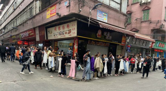 新常态|“招工难”成为新常态？月薪过万都不干！老板：年轻人太懒了！