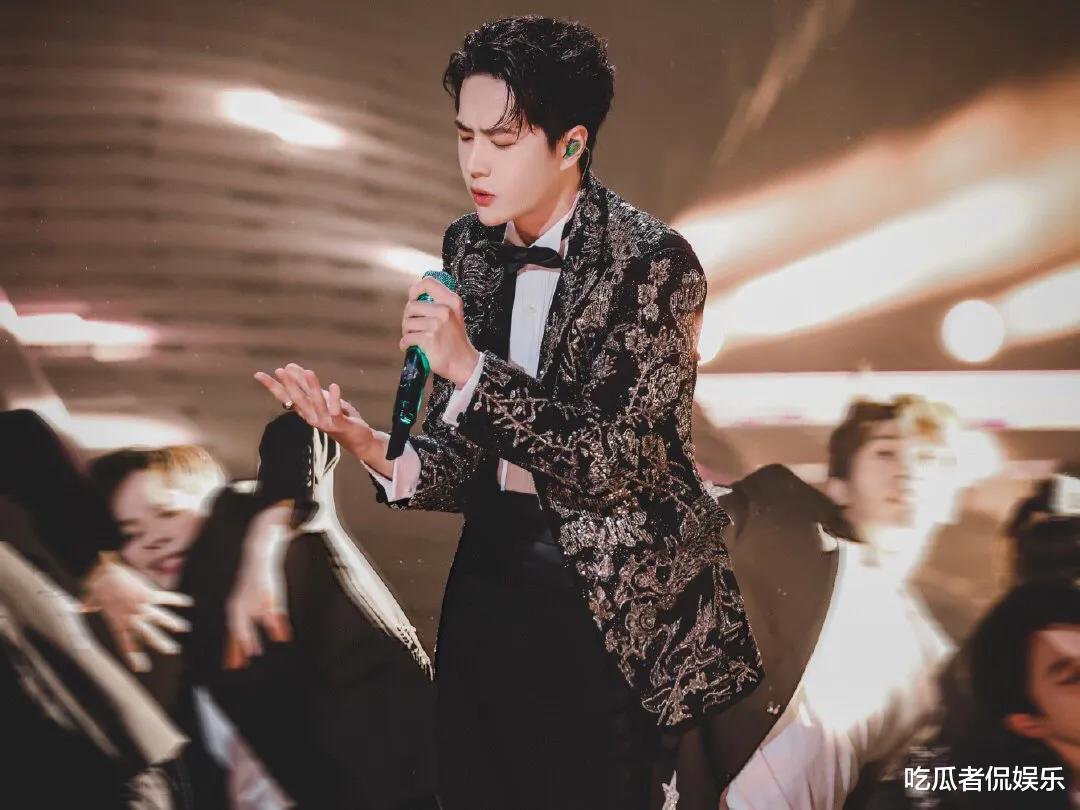 王一博|王一博脸肿全网刷屏，背后或有难言之隐，对艺人何必如此上纲上线