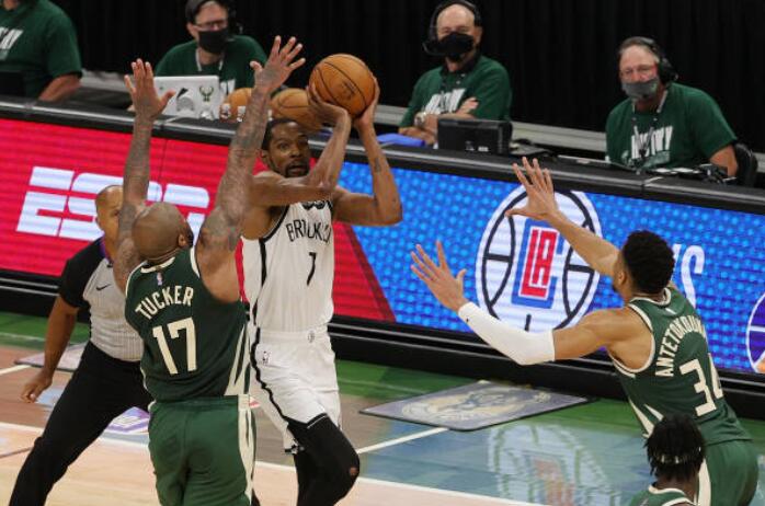 凯里·欧文|失11.4秒绝杀！阿杜欧文难接球，名嘴怒斥篮网主帅，纳什表态