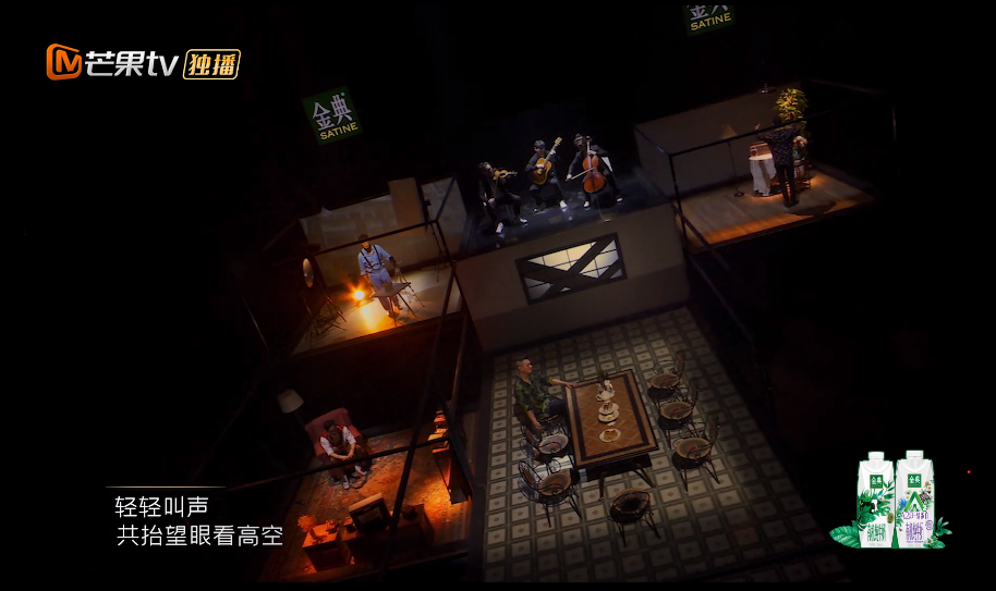 阿黛尔|35年了,依然哭着为他刷屏