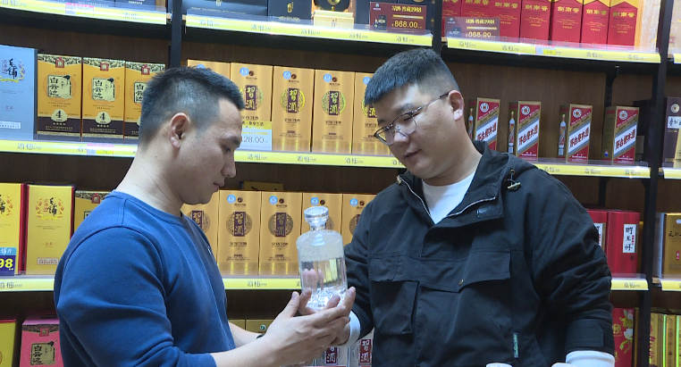 沁阳快报 一年4家店——杨林:在沁阳创业有信心