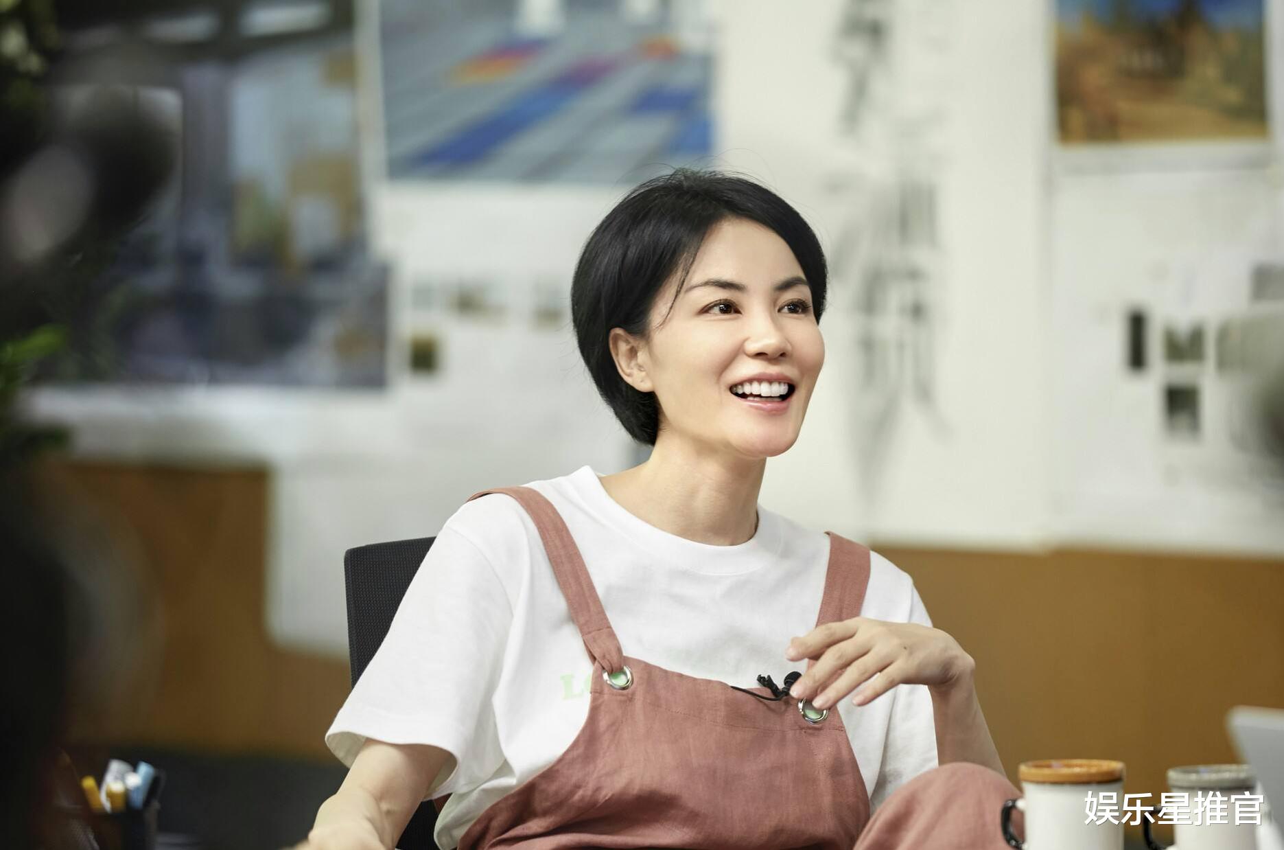 伊能静|谢霆锋母亲67岁大寿，王菲受排挤一招亮相，终获谢贤认可