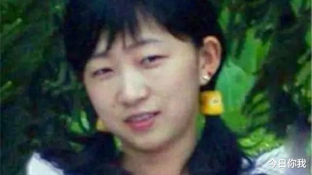 漫画|非洲暴君博卡萨：人间最后的帝王，食人的恶魔，还有一个中国老婆