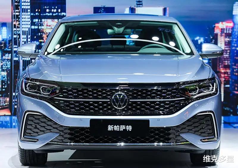 维克多星 网友:如果说德系汽车给中国消费者当舔狗,你们信不信?