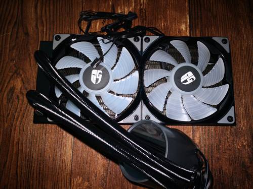 机箱|为了一盏灯换了整个电脑-盘点手里的RGB设备