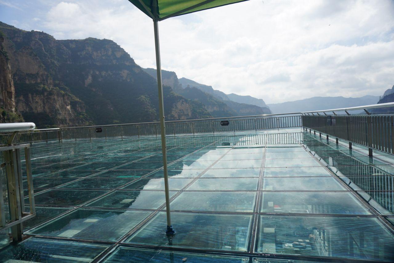 山西省 山西一处峡谷景区，拥有近百个景点，是自然观光、休闲度假之地