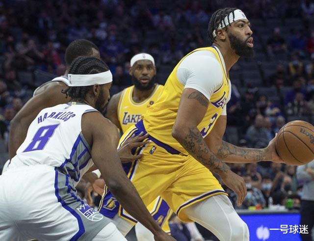 泰州 湖人会交易威少？6连败只是开始，三巨头准备爆发，甜瓜软肋明显