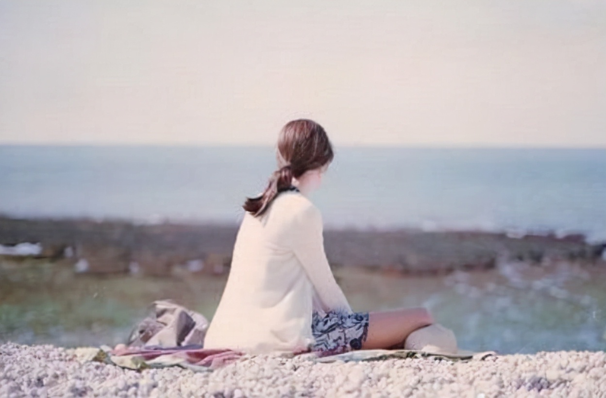 晚安墨然|一个男人跟你在一起,有这些表现时,大概就是想要离开