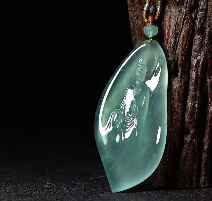 翡翠|中国这翡翠观音神了,价值九亿六千八百万元