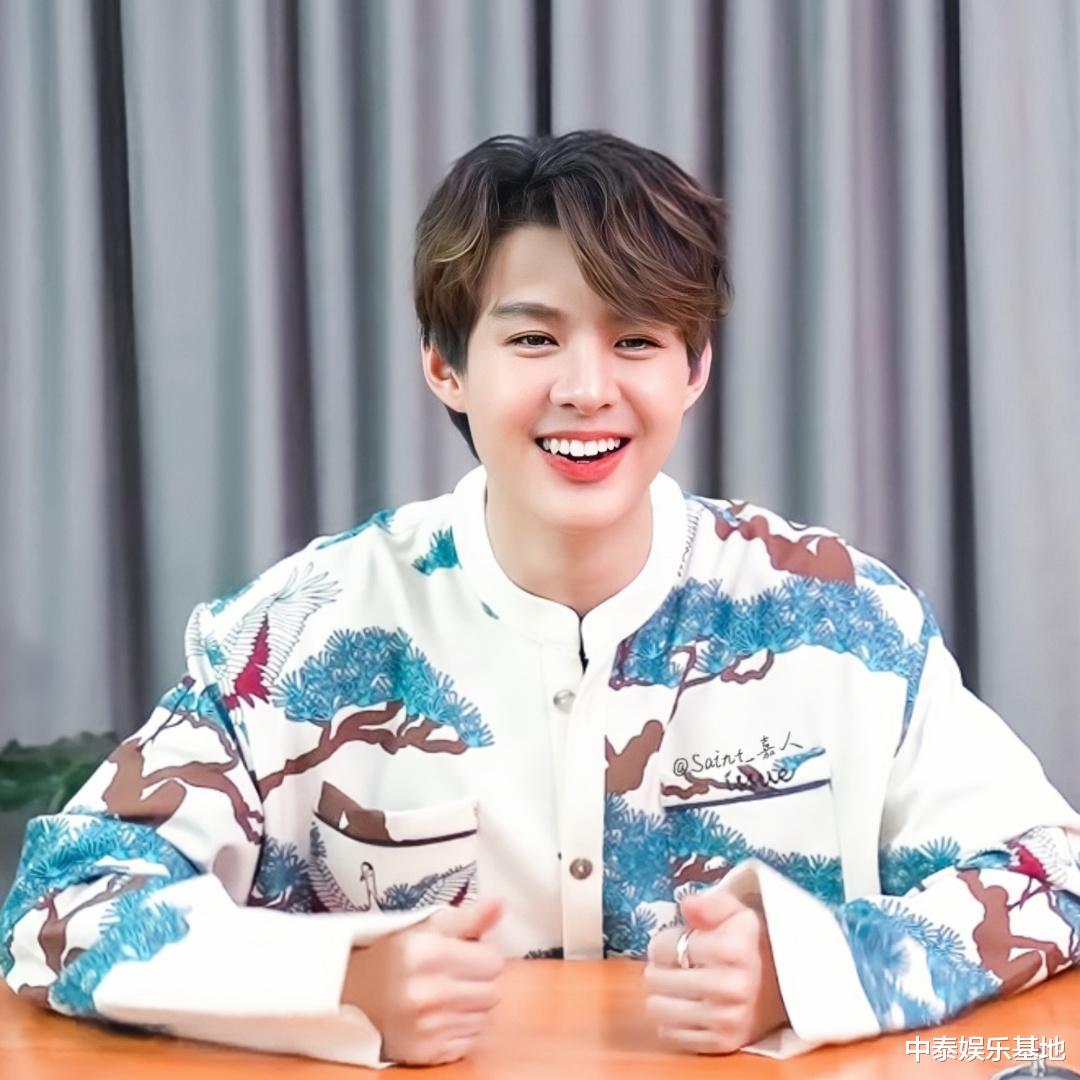 学霸|他泰爱豆们原来都是学霸......