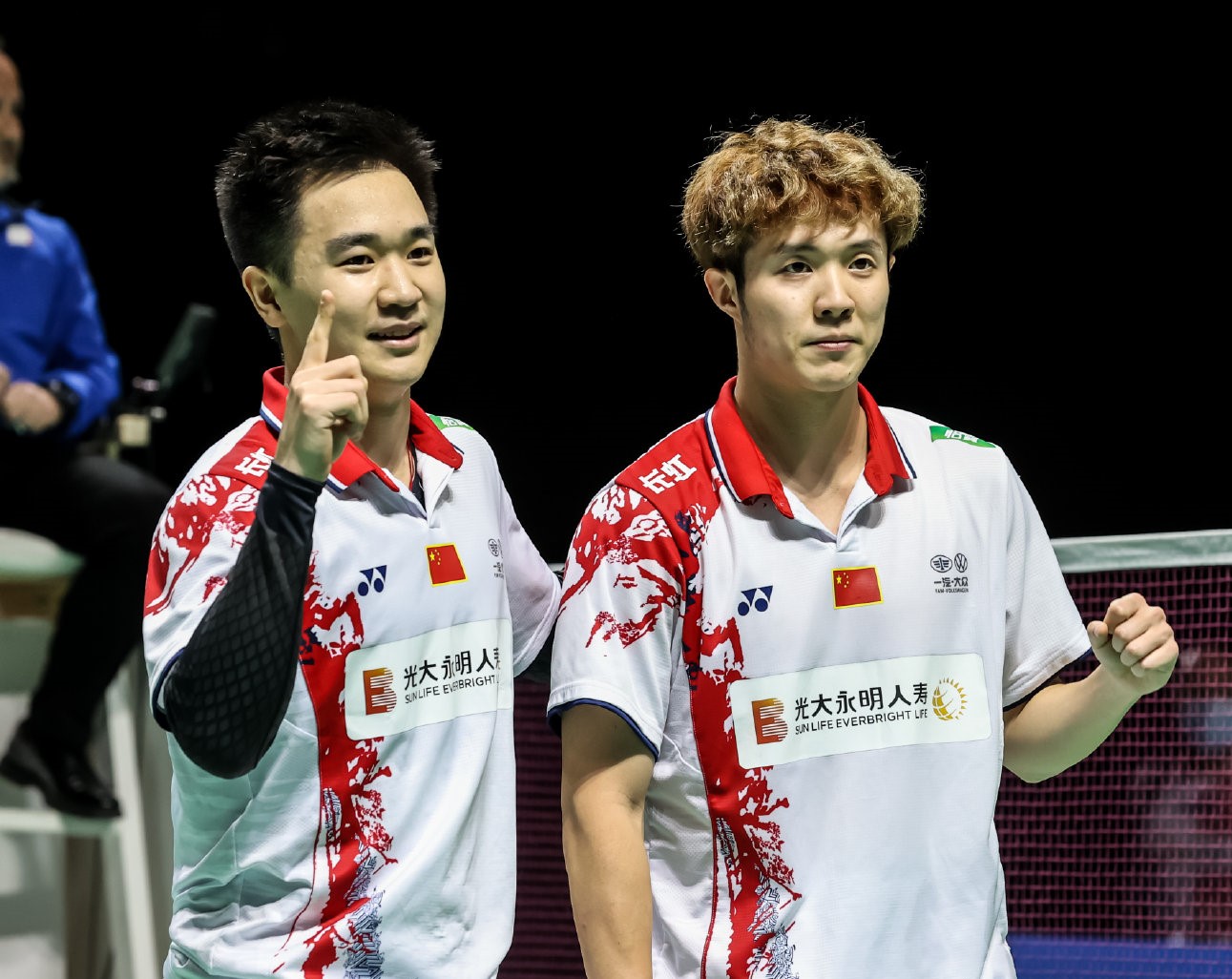 日本队|羽毛球世锦赛决赛全部2-0！日本2冠成最大赢家，国羽1金1银2铜