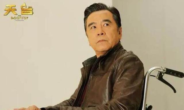 周杰伦|姜大卫和周杰伦为什么这么像,尔冬升也惊讶,姜的儿子也像杰伦