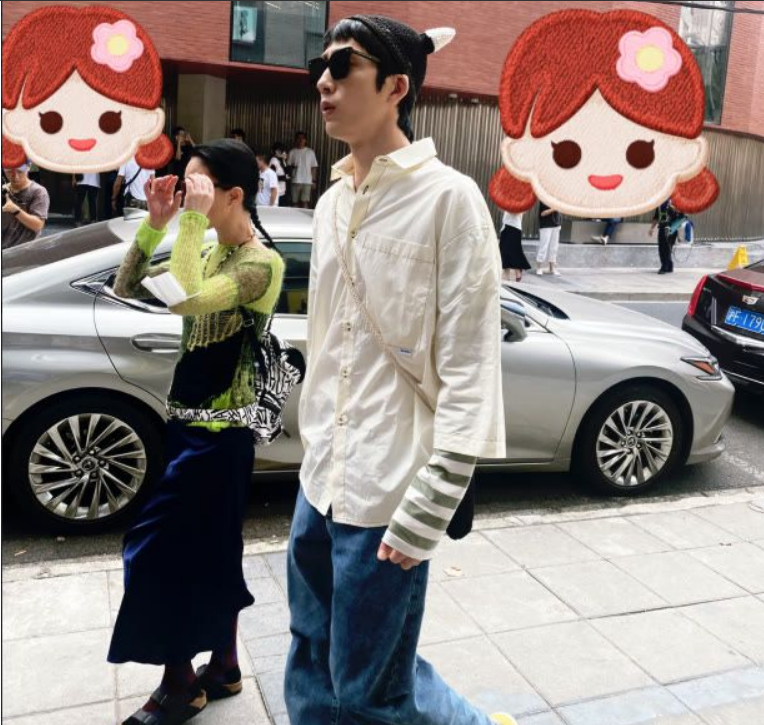 江华|周迅阿雅录节目被偶遇，彭昱畅脸部消瘦憔悴，坐小板凳被赞接地气