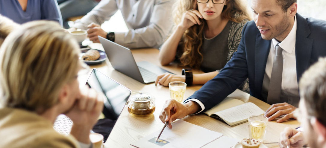 四川省|职场分享,新人如何通过工作面试, 并在职场上表现出色?