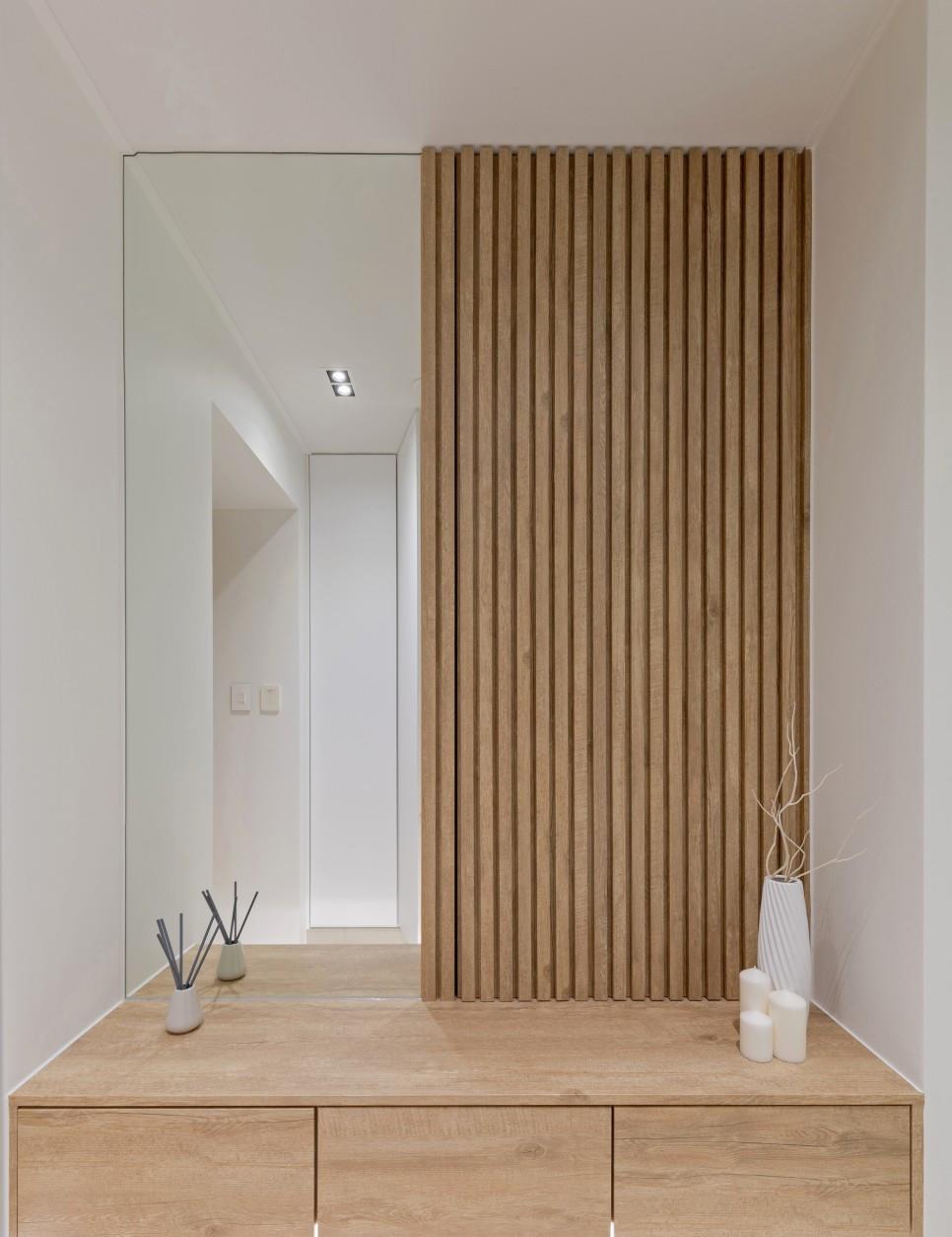 99㎡的家境界不一般，入户造景美得移不开眼，把家布置得别致雅观