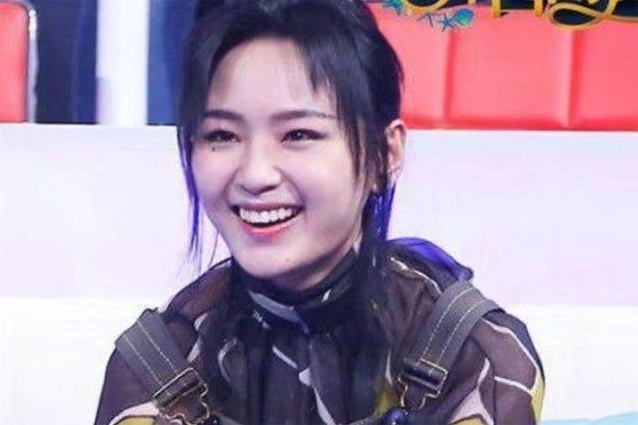 整容|周笔畅承认整容：“模板是杨幂，结果变成了刘诗诗”网友：真实在