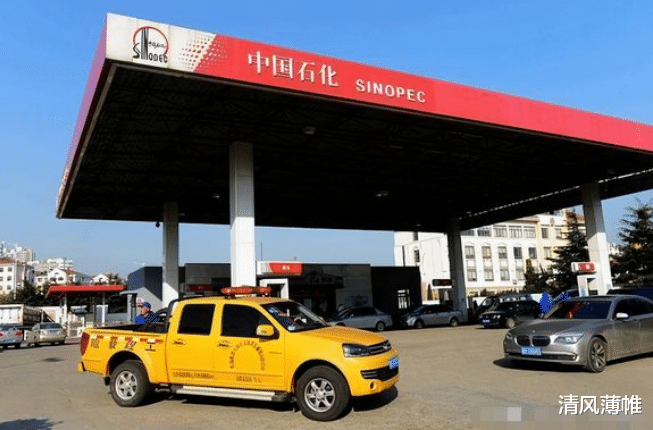 油价 油价涨破天?今天2月18日,加油站最新92、95汽油零售价!