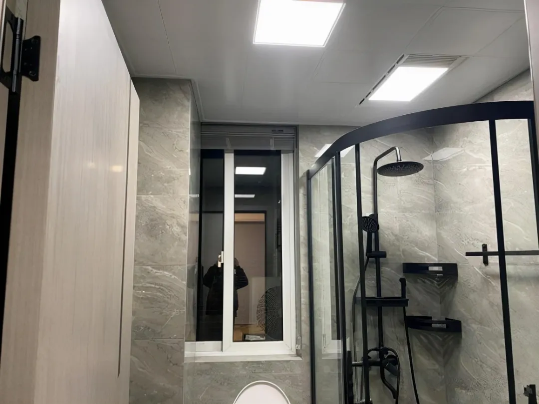 硬装结束了，套内64平，算上家具家电一共16万多，家具还没进场