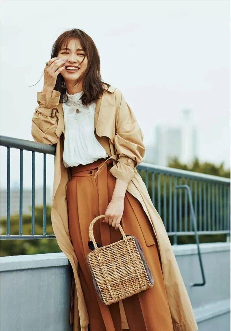 蔡宏志聊时尚|简约秋装穿搭，简单，就是气质