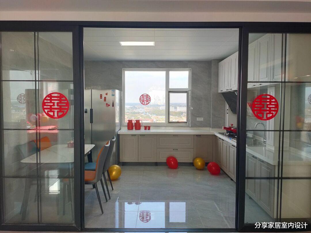 |看她家婚房，布置太喜庆了，全屋装修花了12万，真心羡慕！