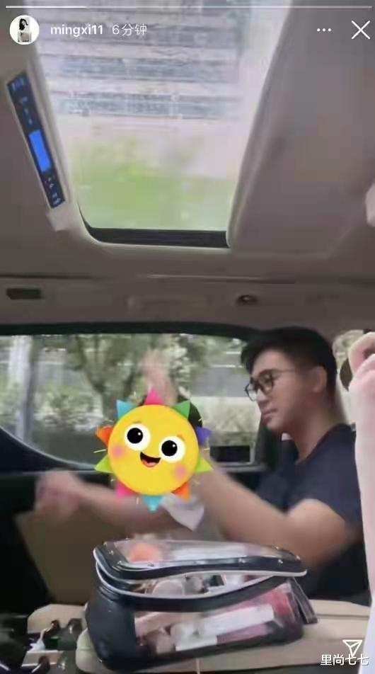 奚梦瑶|奚梦瑶首晒儿子正脸,头发稀疏发际线突出,单眼皮塌鼻梁意外好看