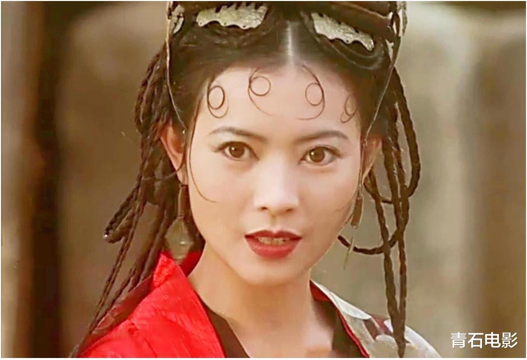 鹿晗|“从红极一时到落魄”的8位女星，每个都很可怜，还有人捡菜叶吃