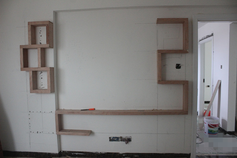 客厅砌了半堵墙，亲戚说我脑子进水，完工后他被打脸