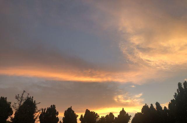 行星 老人说：“九紫火当空，越慢越受穷”，啥意思？九紫指的是啥？