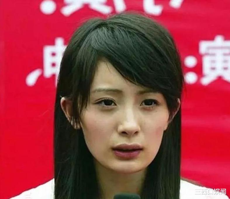 刘涛|明星们刚出道时都是什么样的？说得好听叫清纯，不好听那叫老土