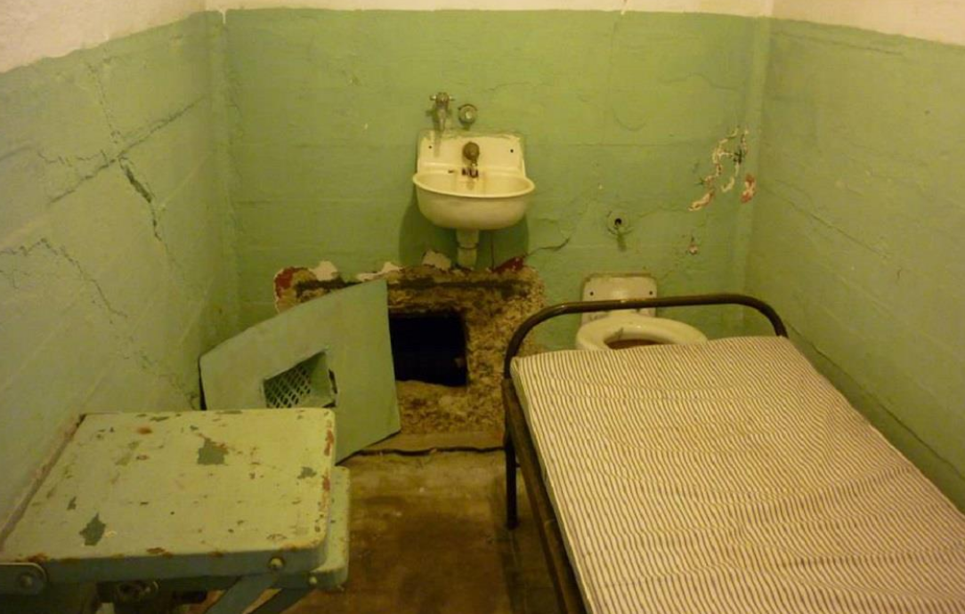 “高智商”囚犯越獄，用肥皂做假頭，制皮筏逃離，50多年下落不明-圖7