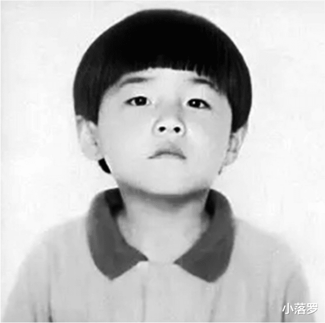 小姐姐|明星小时候照片：张国荣梅艳芳、成龙邓丽君、谢霆锋王菲、李小龙、郭德纲