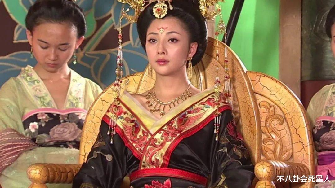 詹妮弗|清朝版釜山行?于正新剧尽显丧尸既视感,求你放弃阴间滤镜吧