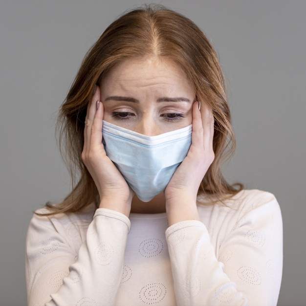 新冠病毒 新冠病毒将一直存在，人类消灭不了？专家无奈承认了：也只能这样