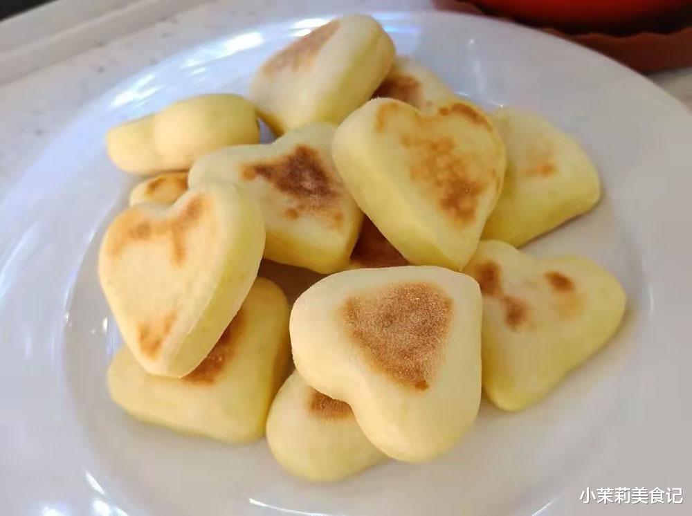 化妆品|女人不想油光满面，少涂化妆品，坚持“吃5样忌3事”，素颜也好看