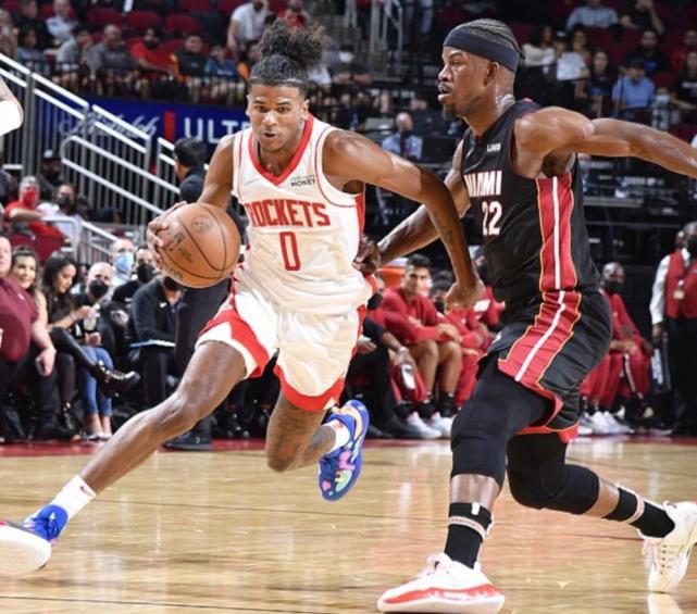 2021东京奥运|进攻魔球化！回顾｜NBA近20年明星后卫的身材对比！
