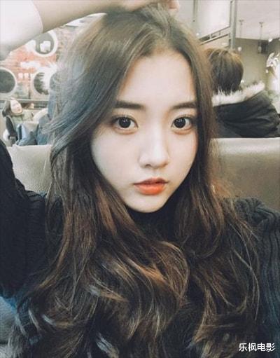 郑多彬|她曾是童星出道获得“无数赞誉”，母亲身患重病，她却在男友家了结一生