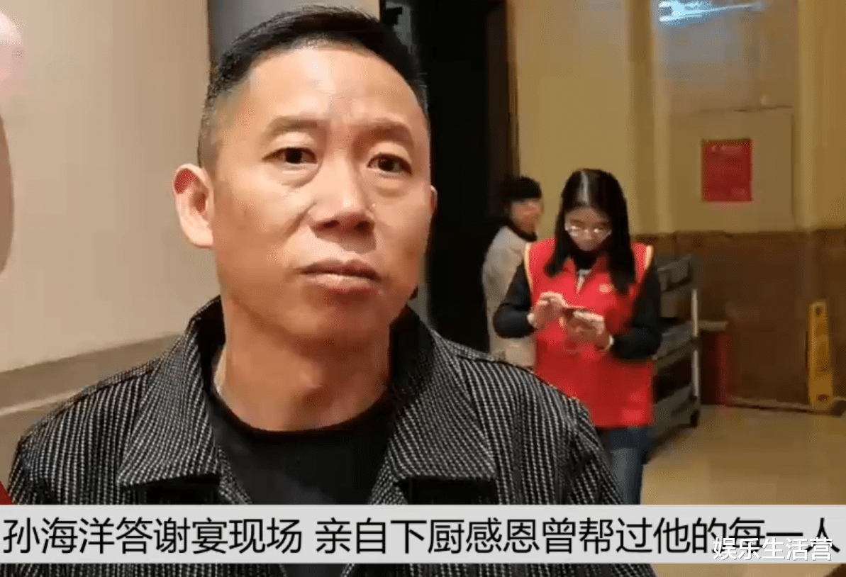 姐姐|太心酸！孙卓妈妈晒全家福，只有孙卓不一样，直言想带他到处看看