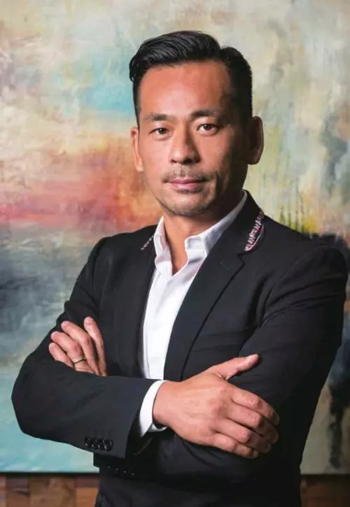 赌王|“小赌王”洗米华被捕，原配和小三都赢了？