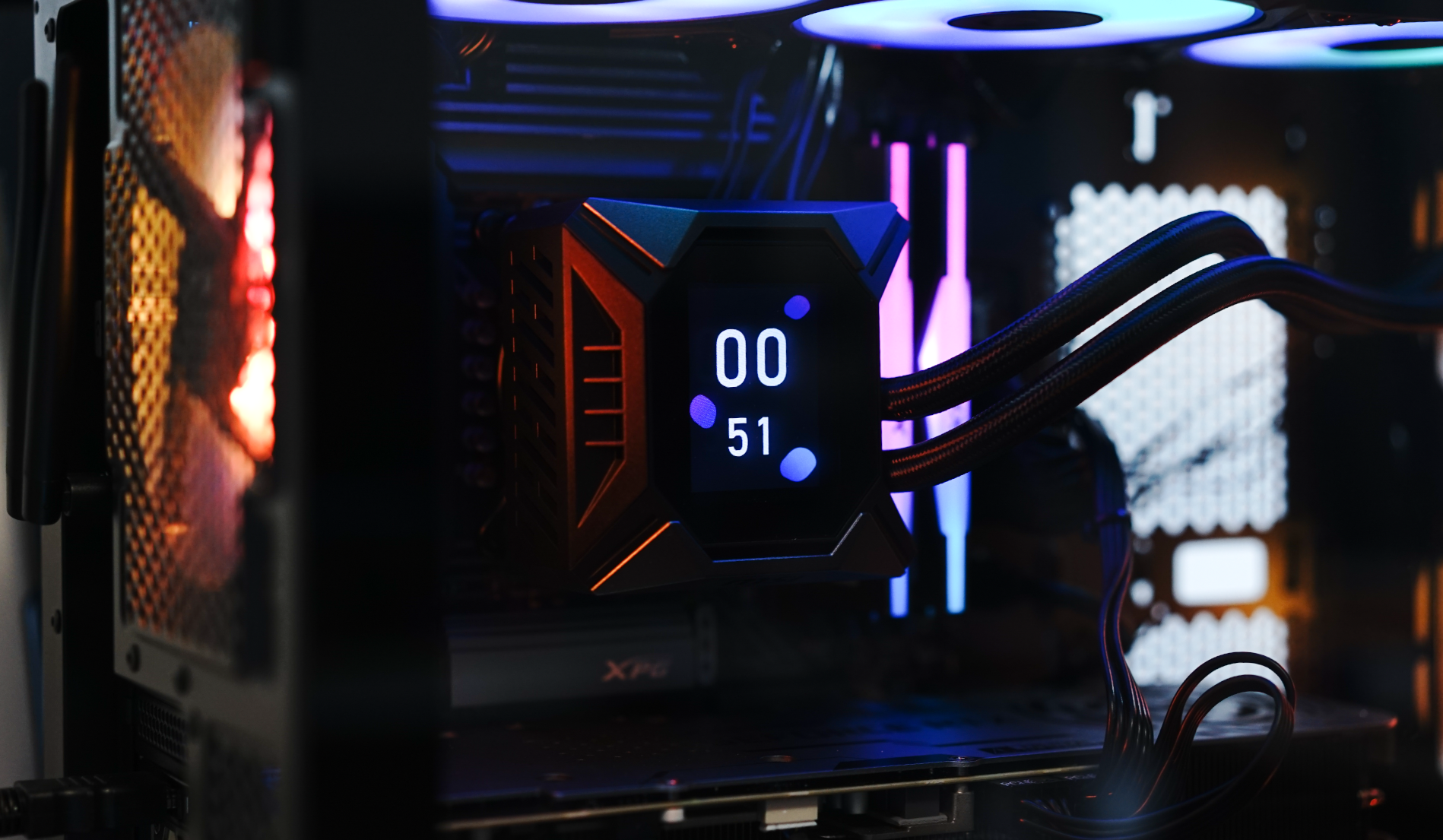 智能手表|12代处理器的超强搭档？微星MPG CORELIQUID K360水冷评测