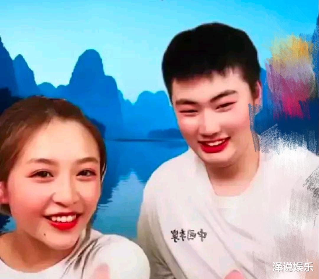 朱之文|朱之文儿媳前面直播，儿子在后面与女助理举动引热议，到底谁该反省