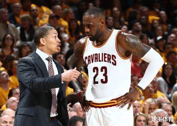 快船队|0-2！快船翻盘概率仅剩6.3%！泰伦卢现原形，没詹姆斯季后赛0胜