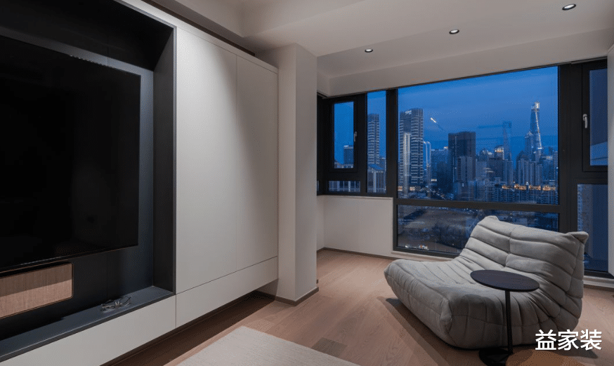 老破小变身时髦家园,坐拥外滩赏景绝佳视角,邻居看了都羡慕