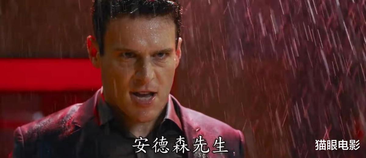 华晨宇|黑客帝国4再曝尼奥新造型，基努剃了头发和胡子，网友：年轻20岁