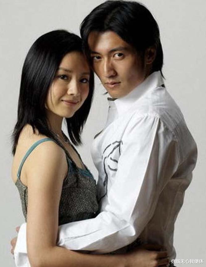 董洁|有种“遗传”叫董洁儿子，专挑父母优点长，11岁帅成校园剧男主角色